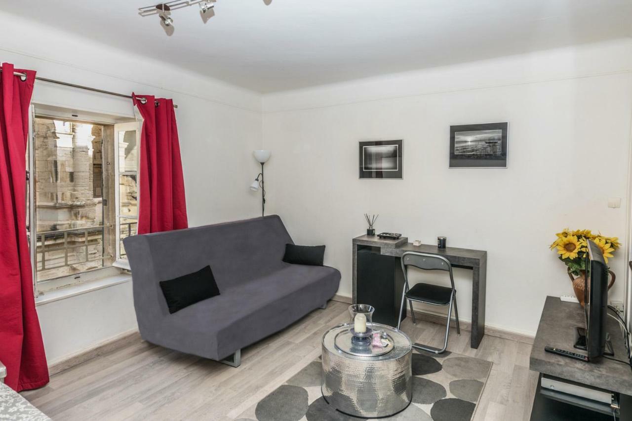 ארל Studio Avec Vue Sur Les Arenes מראה חיצוני תמונה